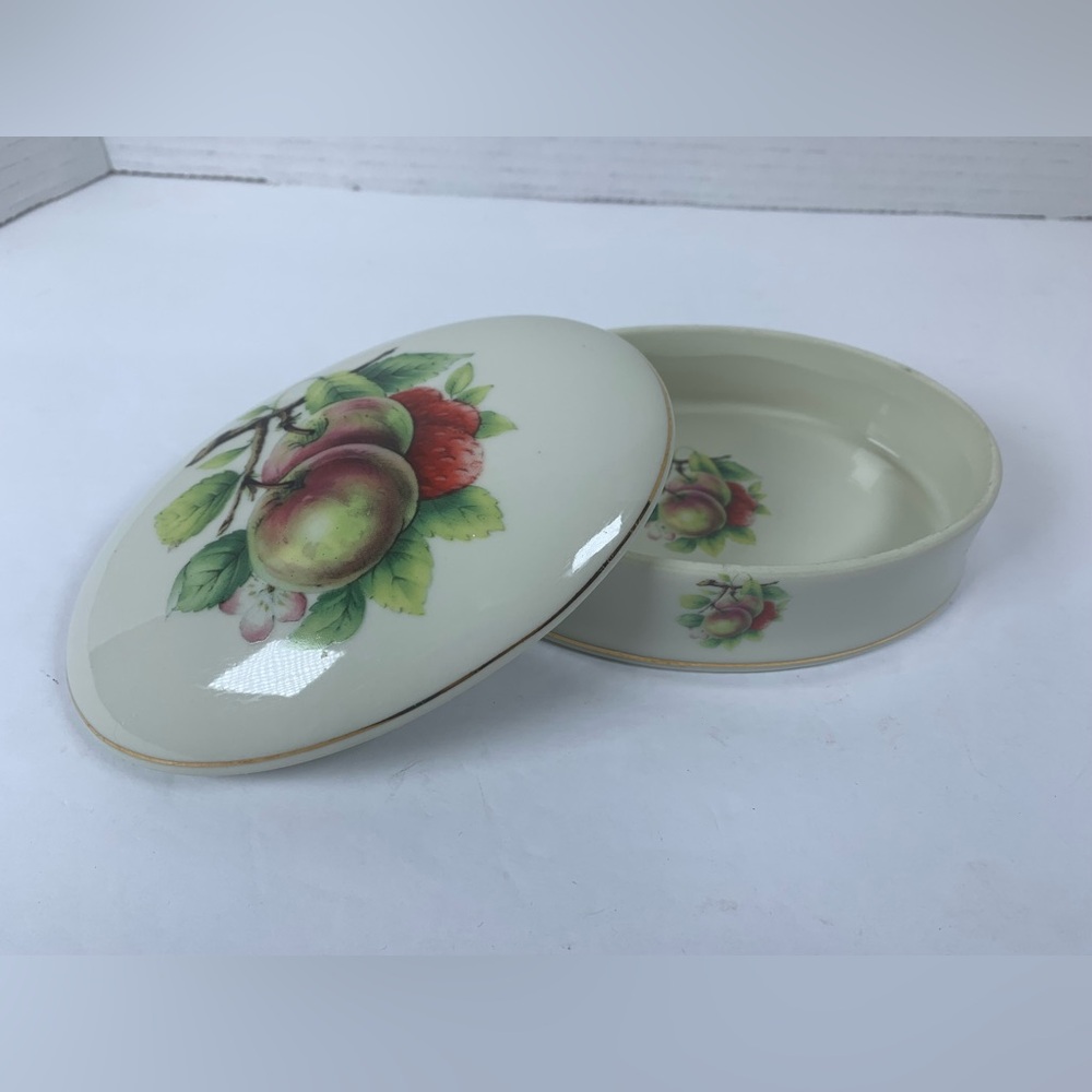 Vtg Formalities By Baum Brothers Hand painted Trinket Box Fruit Apples (VC193)